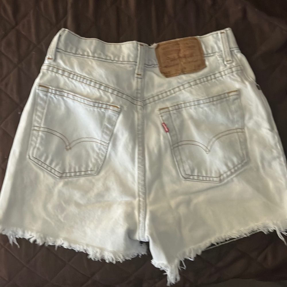 VINTAGE LEVII’s 512 shorts . I wore these in 1996. Fits more like a 2